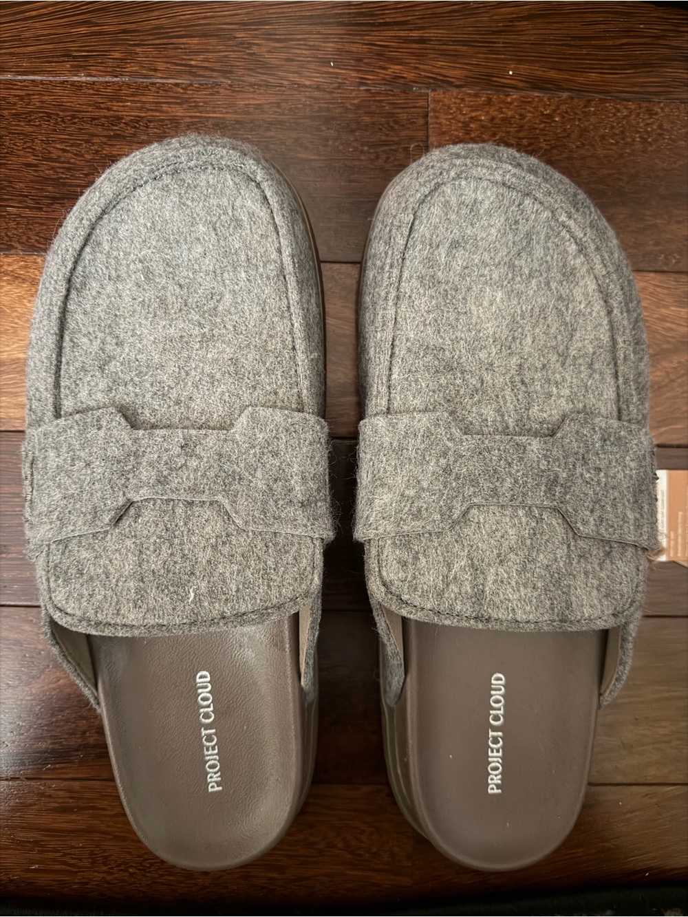 Project Cloud Women’s Gray Felt Slip-On Loafers